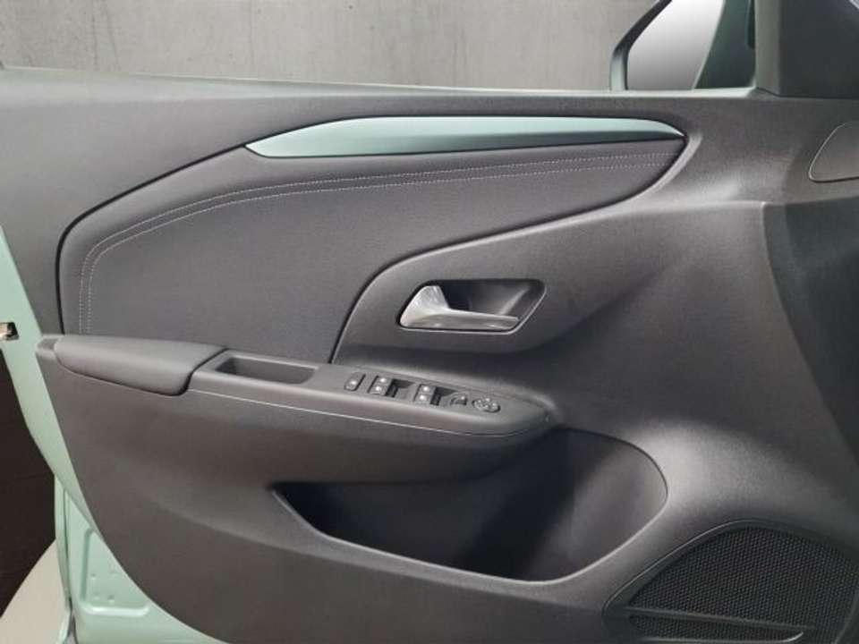 Opel Corsa - Imagem 12