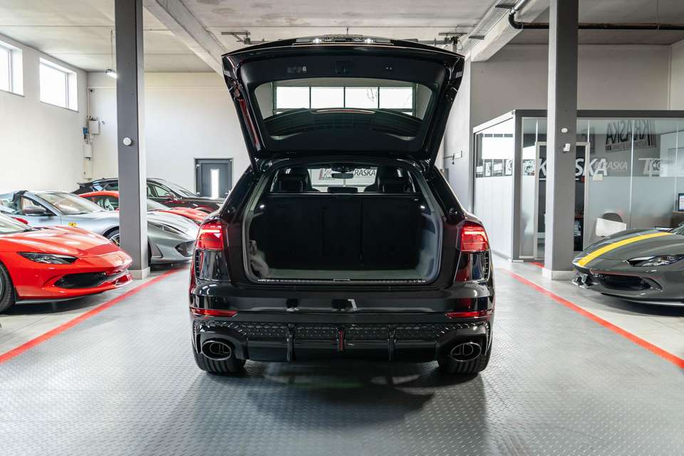 Audi RS Q8 - Imagem 8