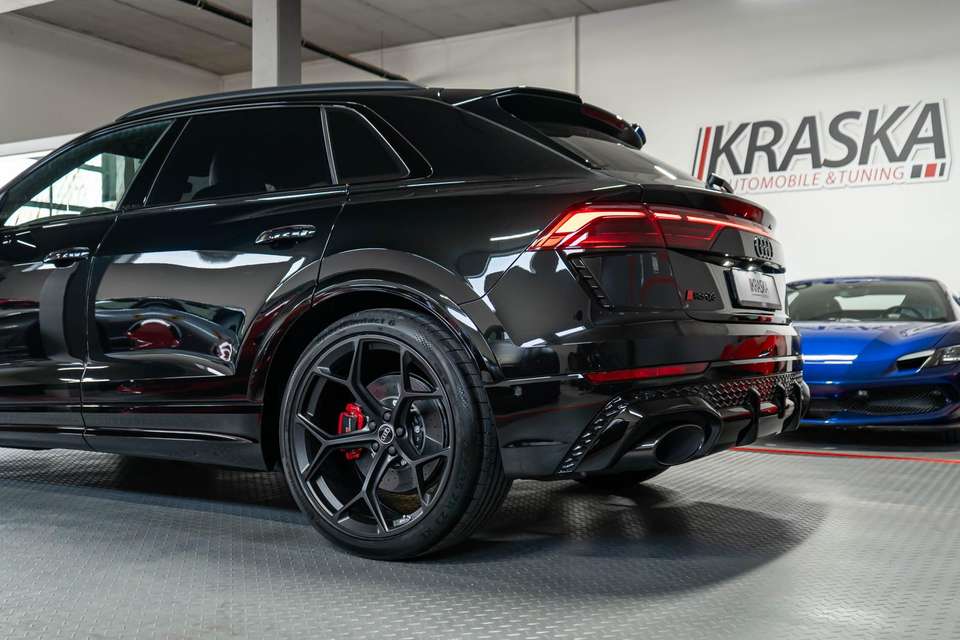 Audi RS Q8 - Imagem 11