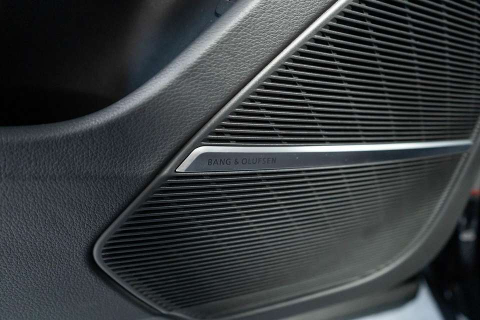 Audi RS Q8 - Imagem 13