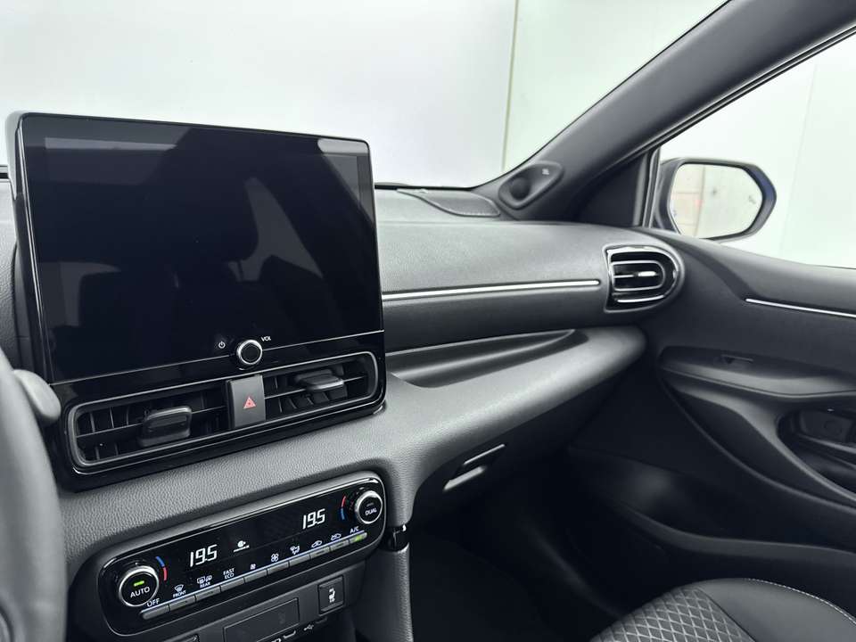 Toyota Yaris - Imagem 7