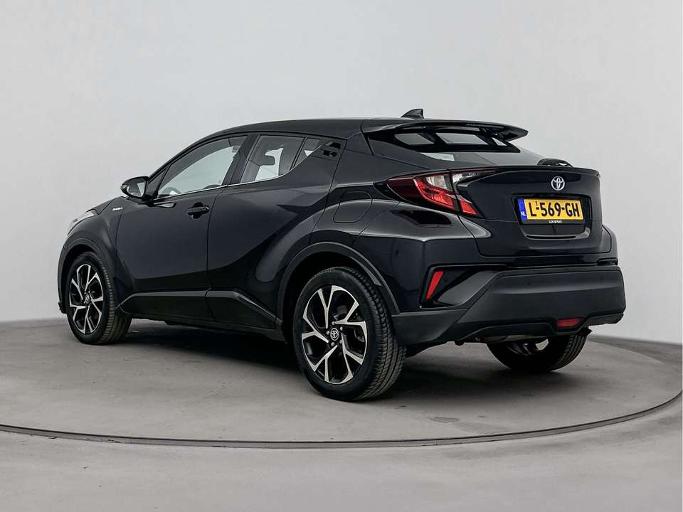 Toyota C-HR - Imagem 13