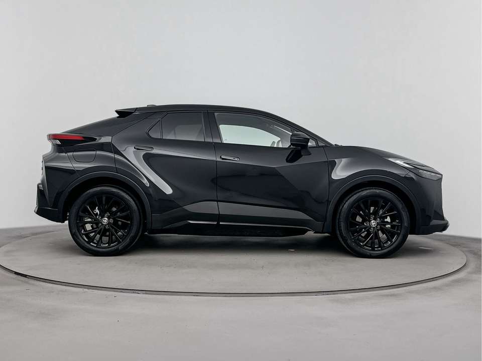 Toyota C-HR - Imagem 12