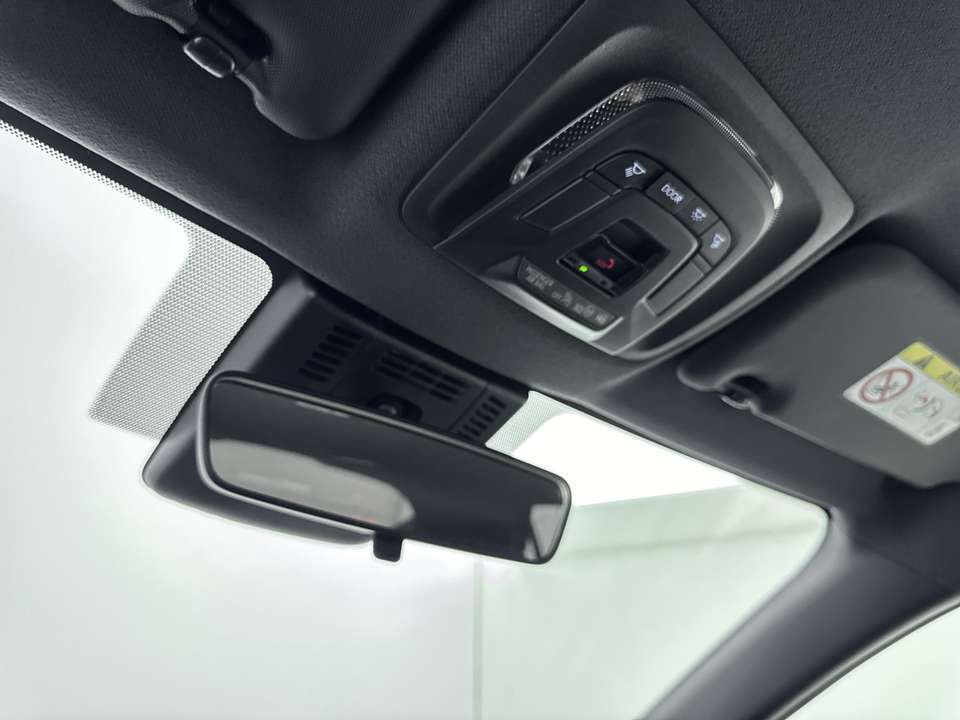 Toyota C-HR - Imagem 13