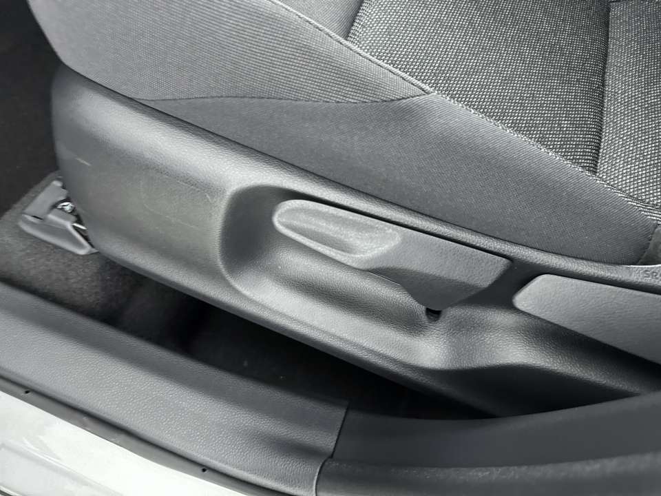 Toyota C-HR - Imagem 14