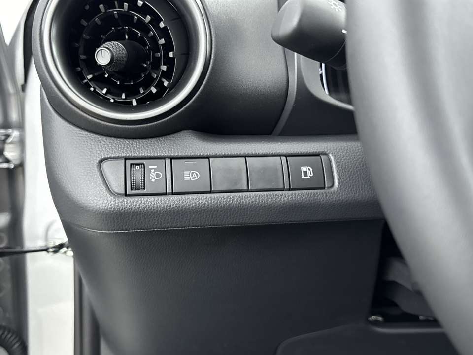 Toyota C-HR - Imagem 15