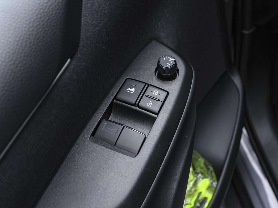 Toyota Yaris - Imagem 14