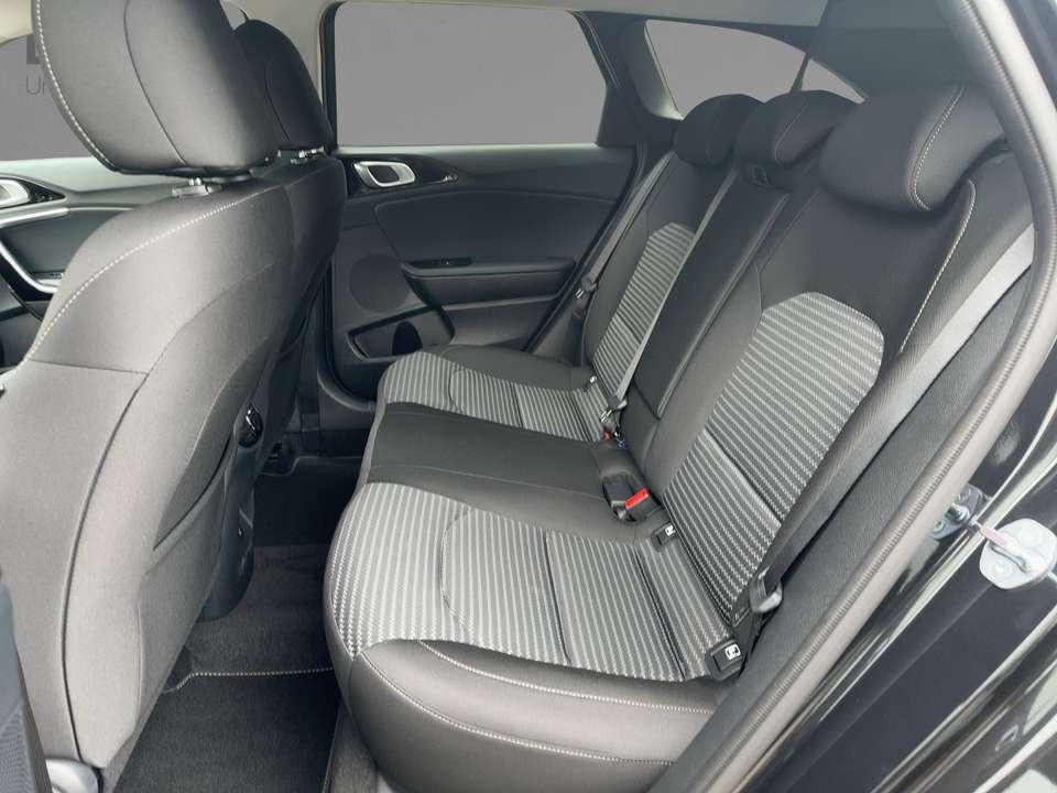 Kia Ceed SW / cee'd SW - Imagem 15