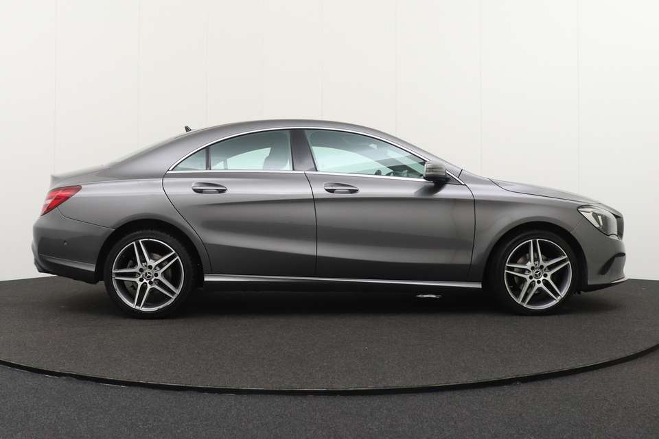 Mercedes-Benz CLA 180 - Imagem 6