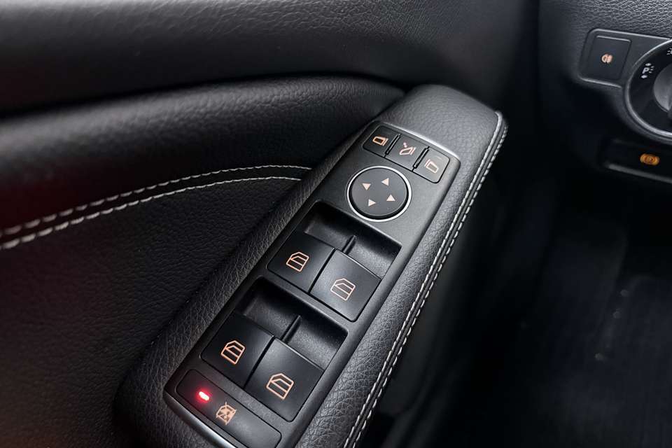 Mercedes-Benz CLA 180 - Imagem 16