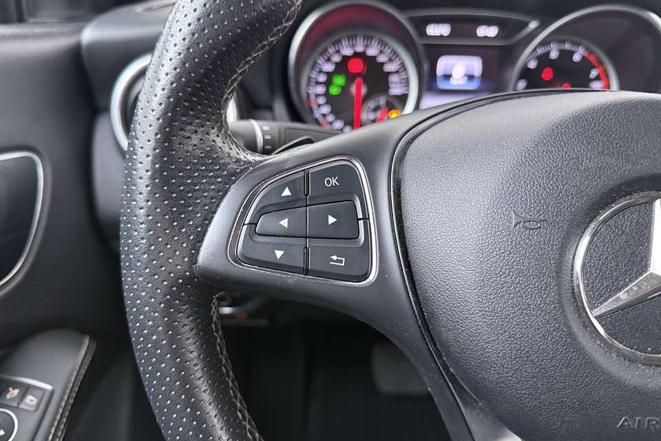 Mercedes-Benz CLA 180 - Imagem 17