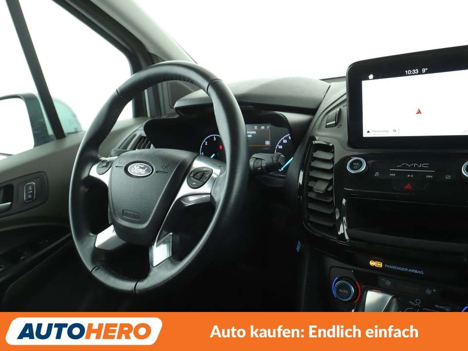 Ford Grand Tourneo - Imagem 13