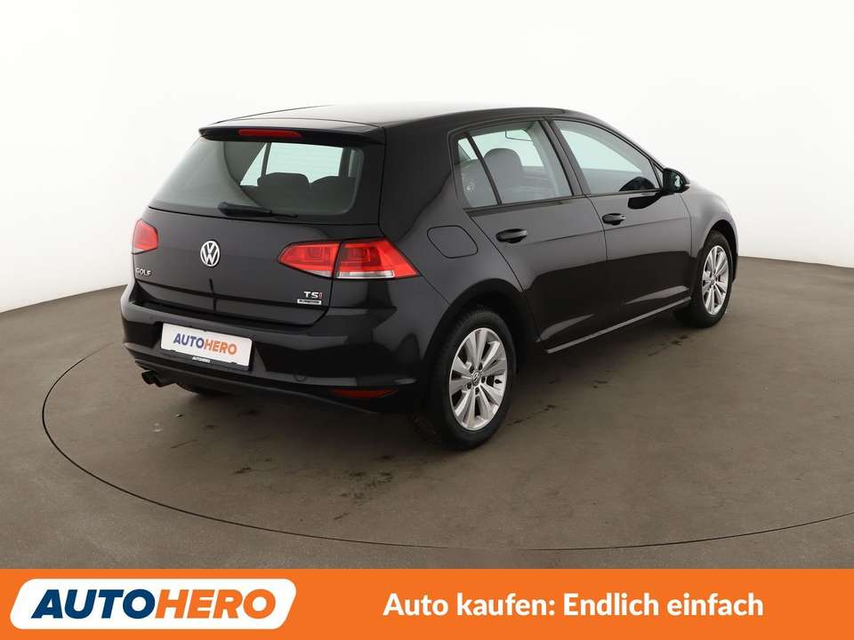 Volkswagen Golf - Imagem 6