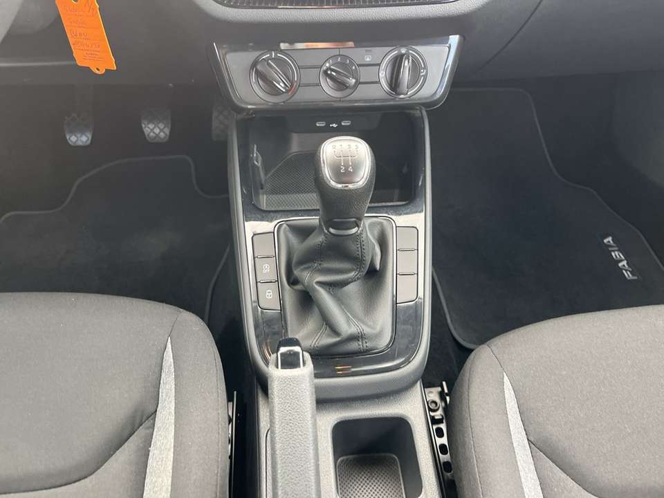 Skoda Fabia - Imagem 9