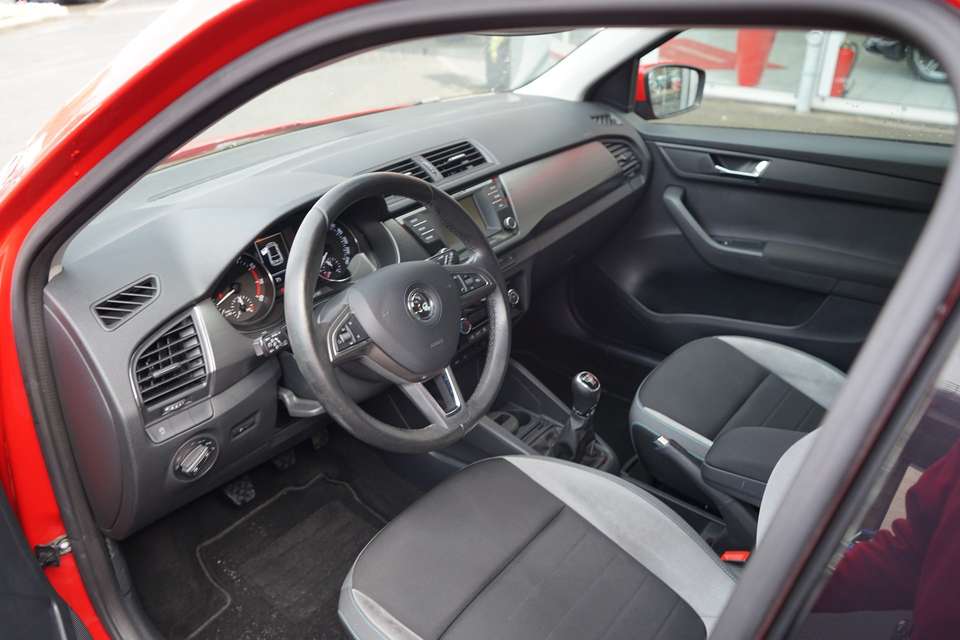 Skoda Fabia - Imagem 8