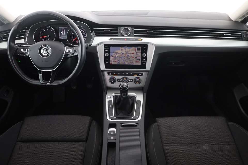 Volkswagen Passat Variant - Imagem 9
