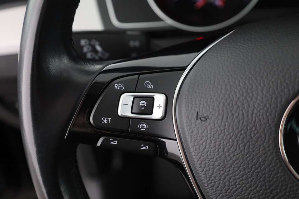 Volkswagen Passat Variant - Imagem 15