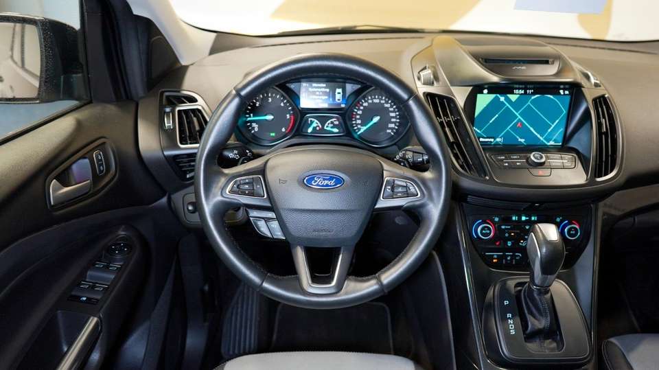 Ford Kuga - Imagem 14