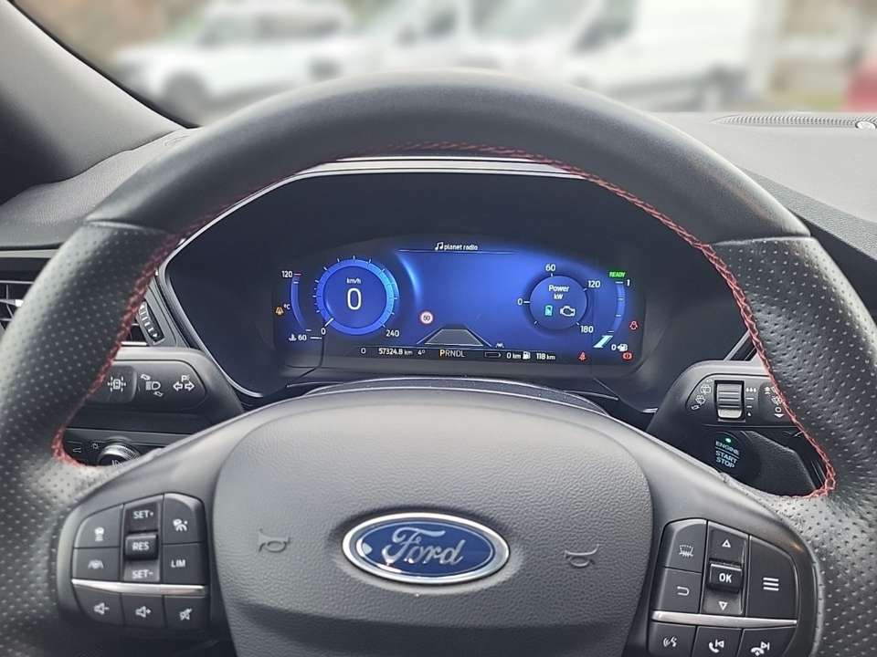 Ford Kuga - Imagem 10