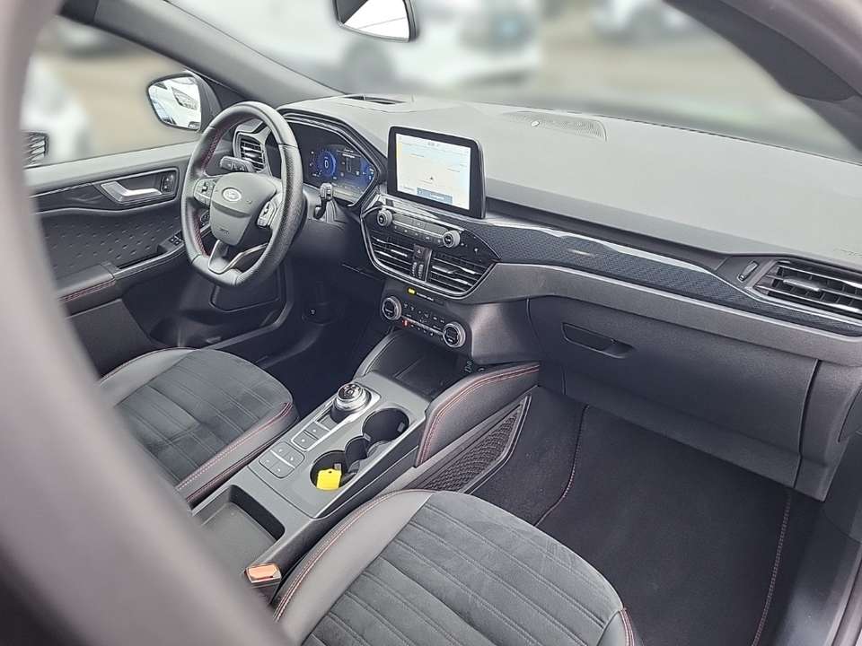 Ford Kuga - Imagem 15