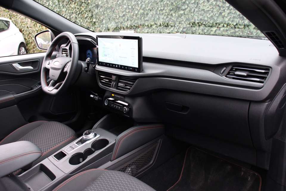 Ford Kuga - Imagem 6