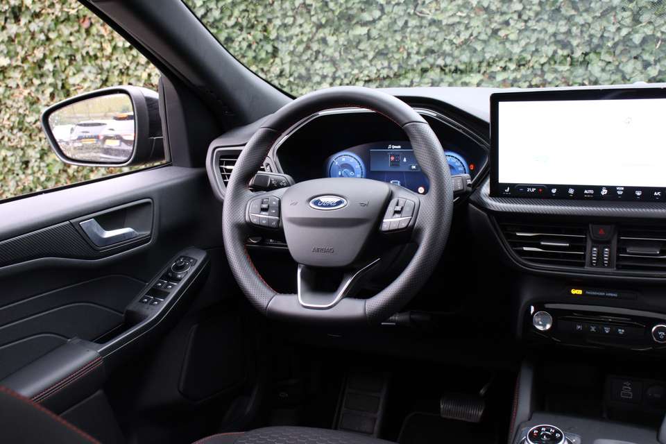 Ford Kuga - Imagem 9