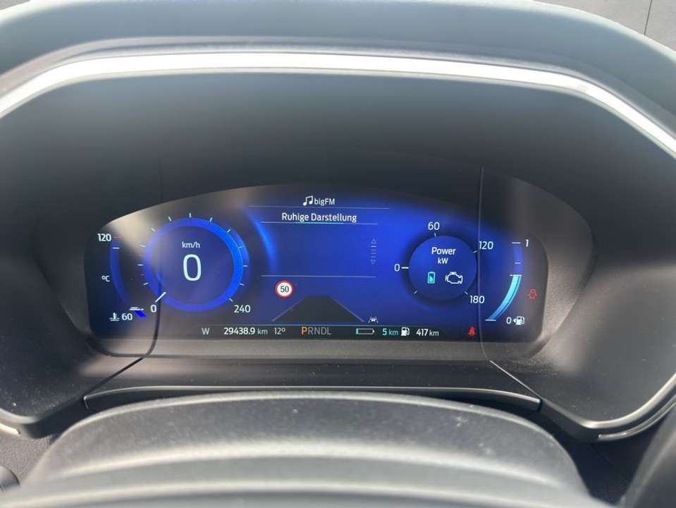 Ford Kuga - Imagem 12