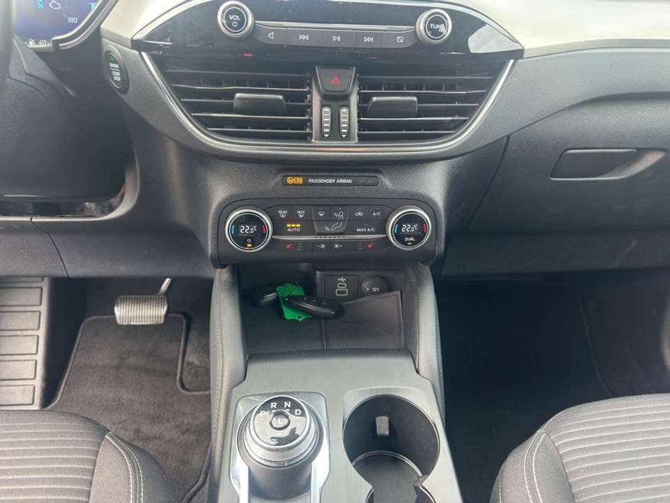 Ford Kuga - Imagem 14