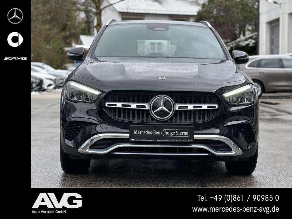 Mercedes-Benz GLA 180 - Imagem 5