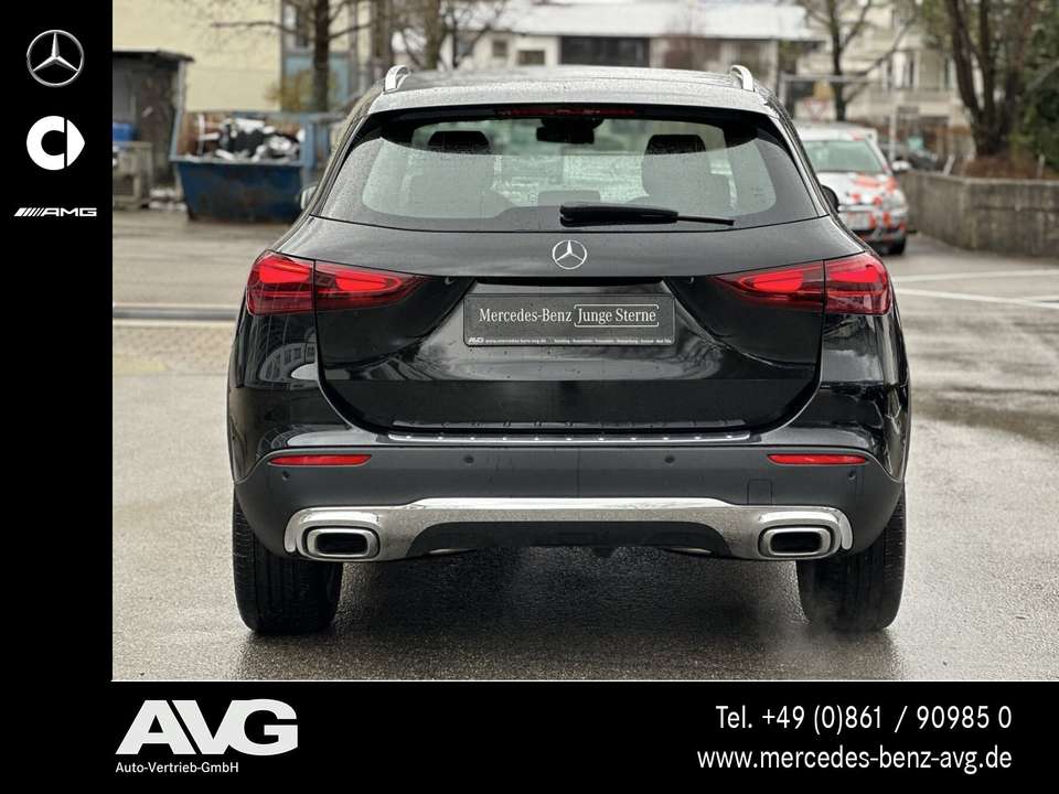 Mercedes-Benz GLA 180 - Imagem 6