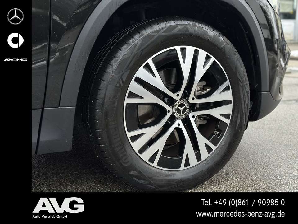 Mercedes-Benz GLA 180 - Imagem 8