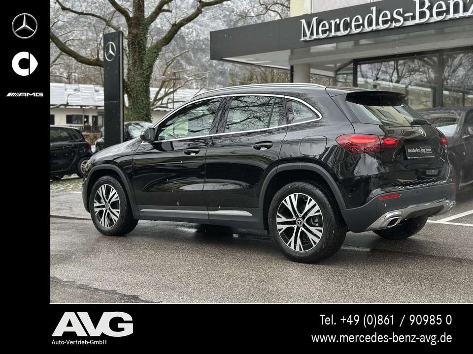 Mercedes-Benz GLA 180 - Imagem 10