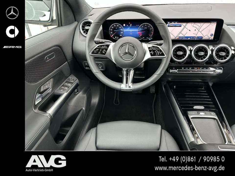 Mercedes-Benz GLA 180 - Imagem 14