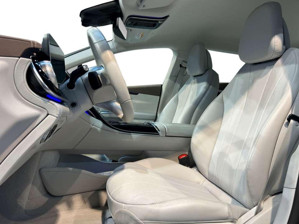 Mercedes-Benz EQE 300 - Imagem 7