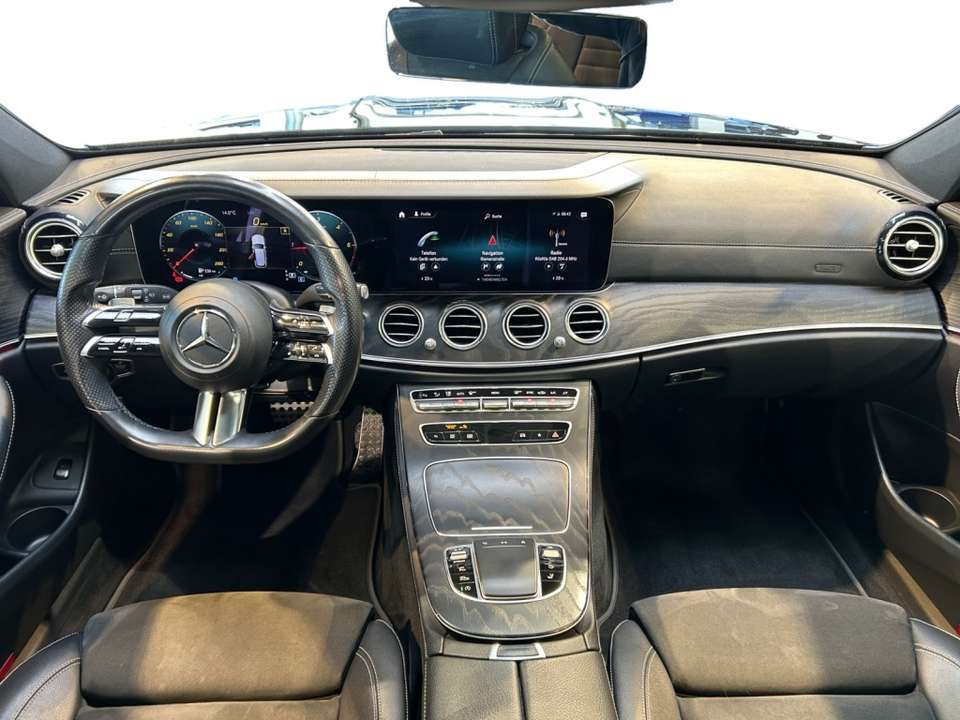 Mercedes-Benz E 220 - Imagem 15