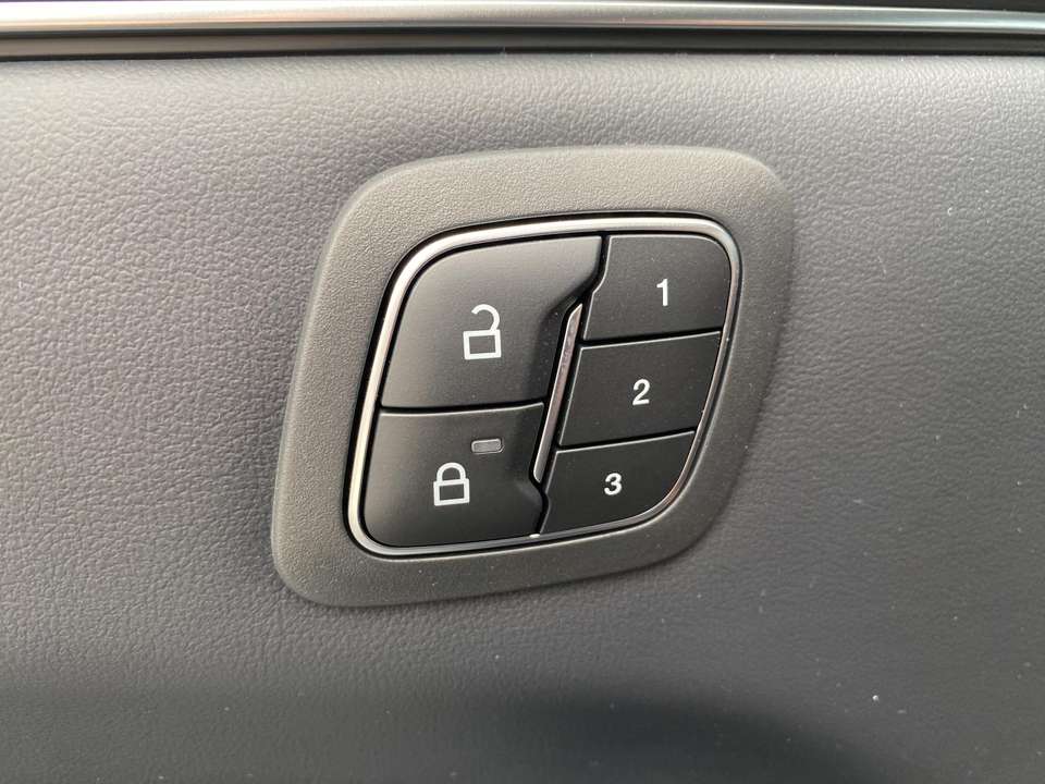 Ford Mustang Mach-E - Imagem 15