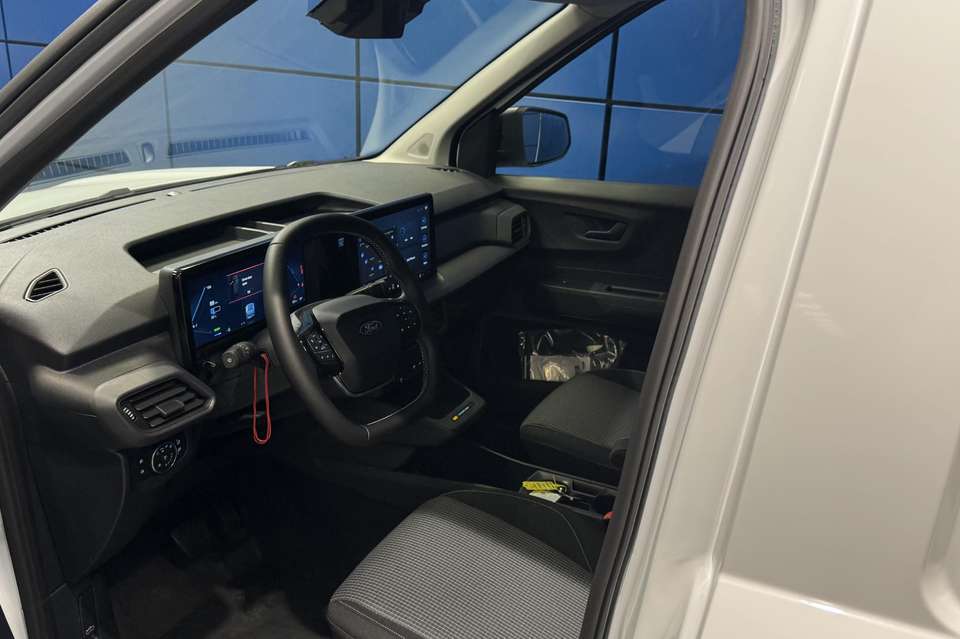 Ford Transit Courier - Imagem 3