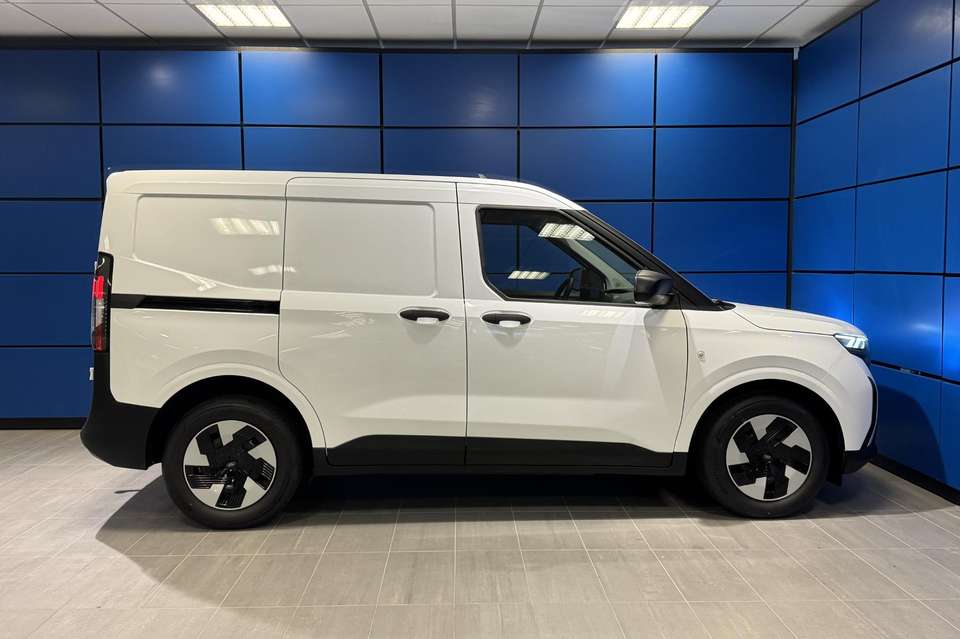 Ford Transit Courier - Imagem 8