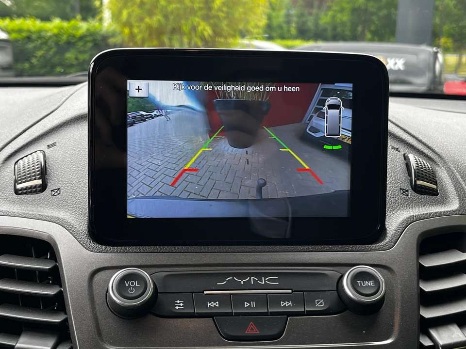 Ford Transit Connect - Imagem 8