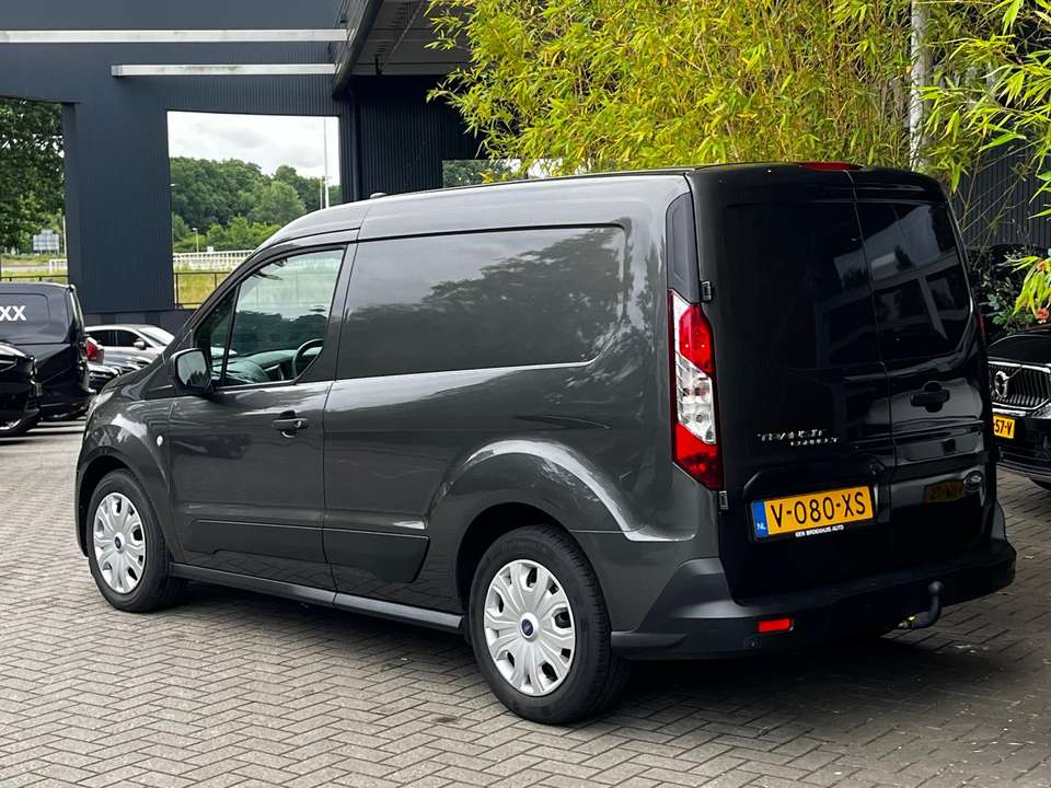 Ford Transit Connect - Imagem 10