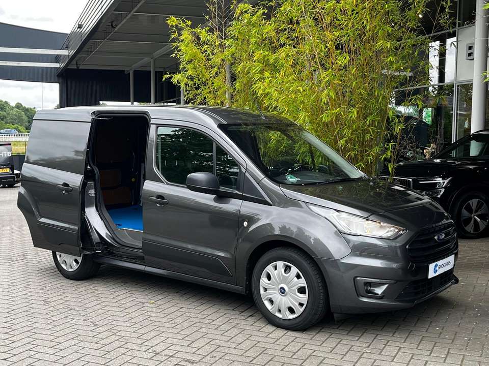 Ford Transit Connect - Imagem 14