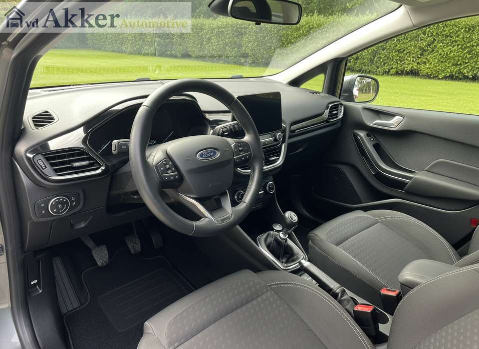 Ford Fiesta - Imagem 8