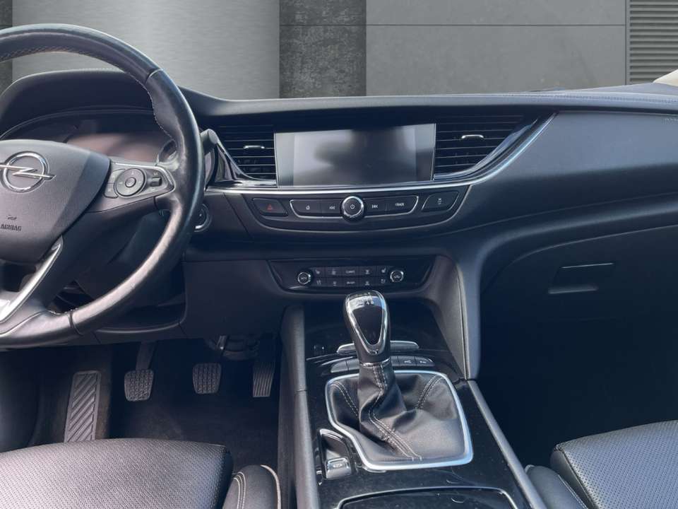 Opel Insignia - Imagem 10