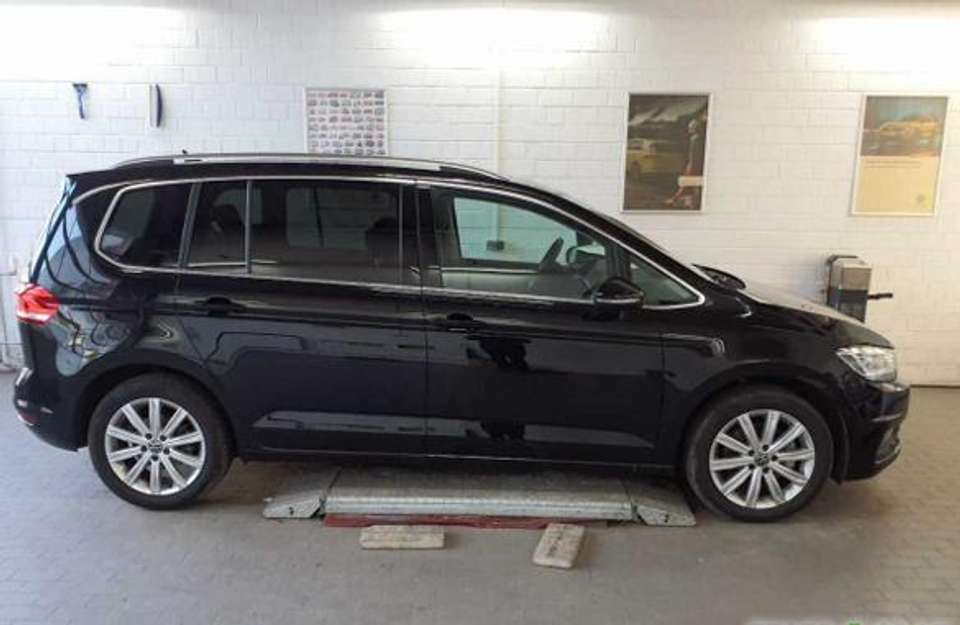 Volkswagen Touran - Imagem 2