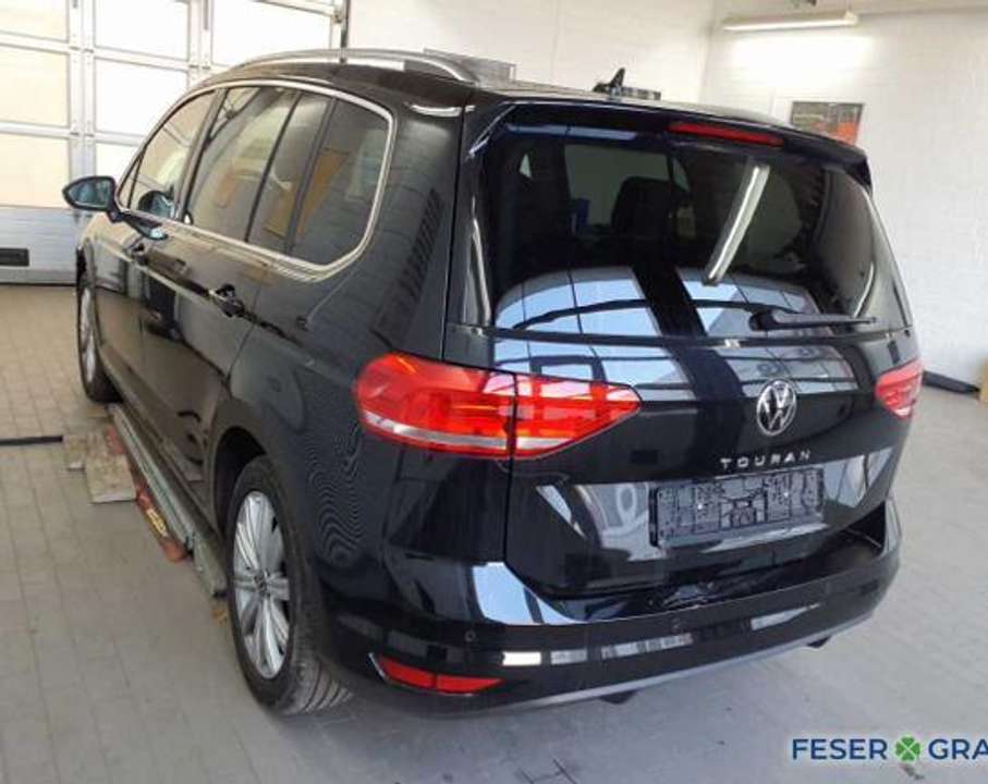 Volkswagen Touran - Imagem 3