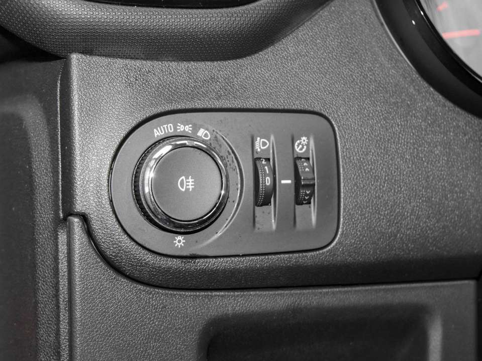 Opel Crossland - Imagem 13