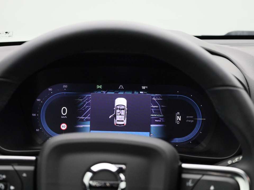 Volvo XC40 - Imagem 8