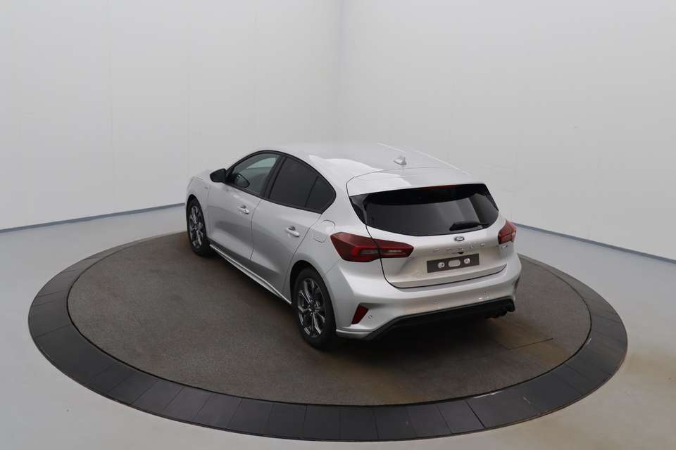 Ford Focus - Imagem 10