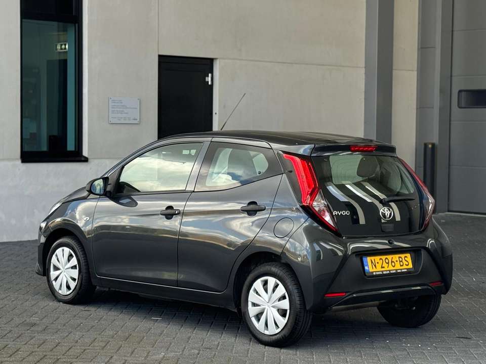 Toyota Aygo - Imagem 11