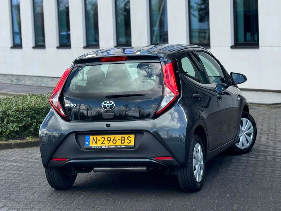 Toyota Aygo - Imagem 13